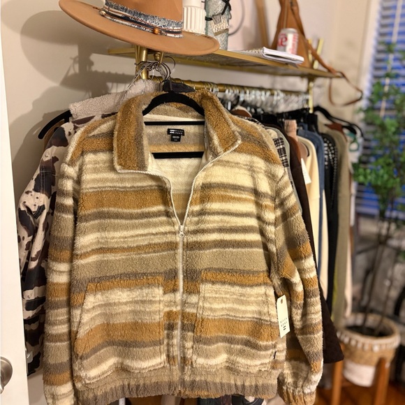 Billabong Jackets & Blazers - Billabong Fleece Jacket in Tan and Cream